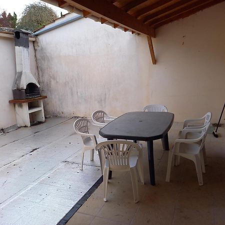 Chez Nicolas Molières Exterior foto